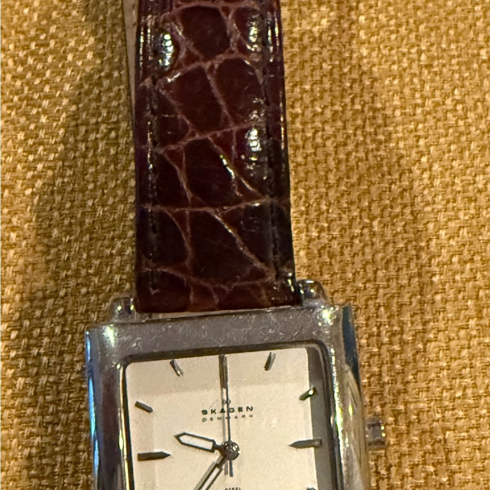 Skagen Ladies Square Quartz Watch with Leather Band Denmark